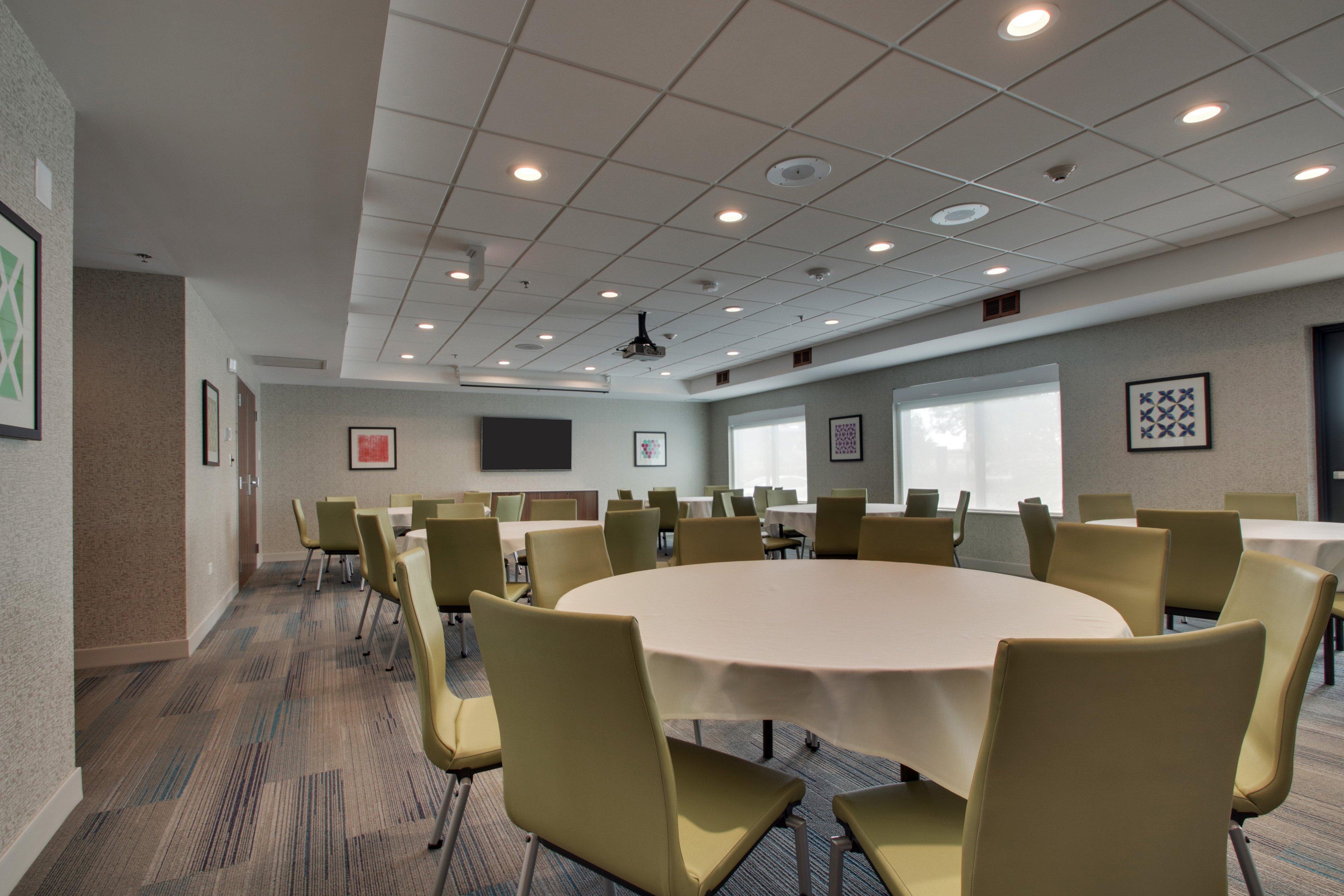 Holiday Inn Express & Suites Aurora - Naperville By Ihg Bagian luar foto